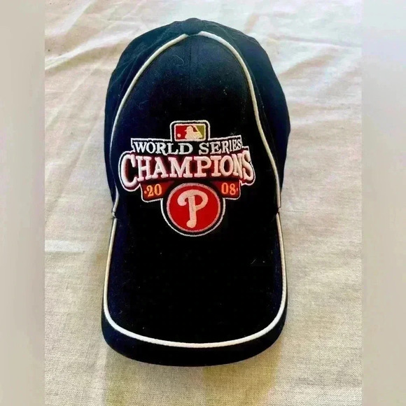 Phillies World Series Champions 2008. One size very clear. Like new. - Picture 4 of 12